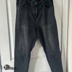 BloomChic Black Denim Jeans - Classic Waistband Detail